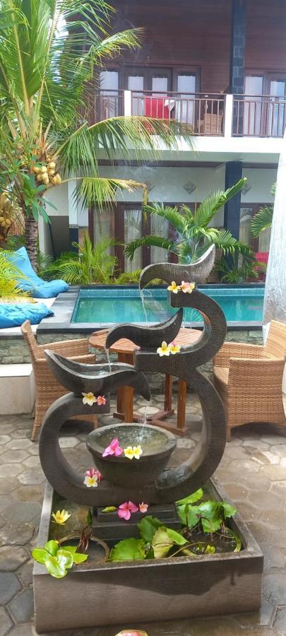 Swara Homestay 2 レンボンガン島 エクステリア 写真
