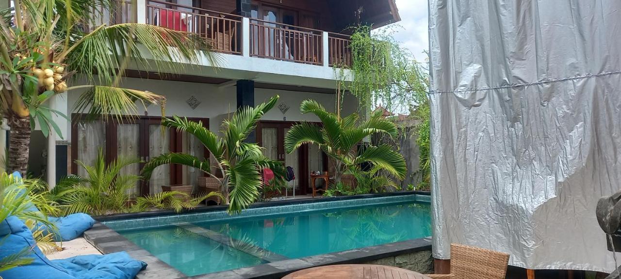 Swara Homestay 2 レンボンガン島 エクステリア 写真