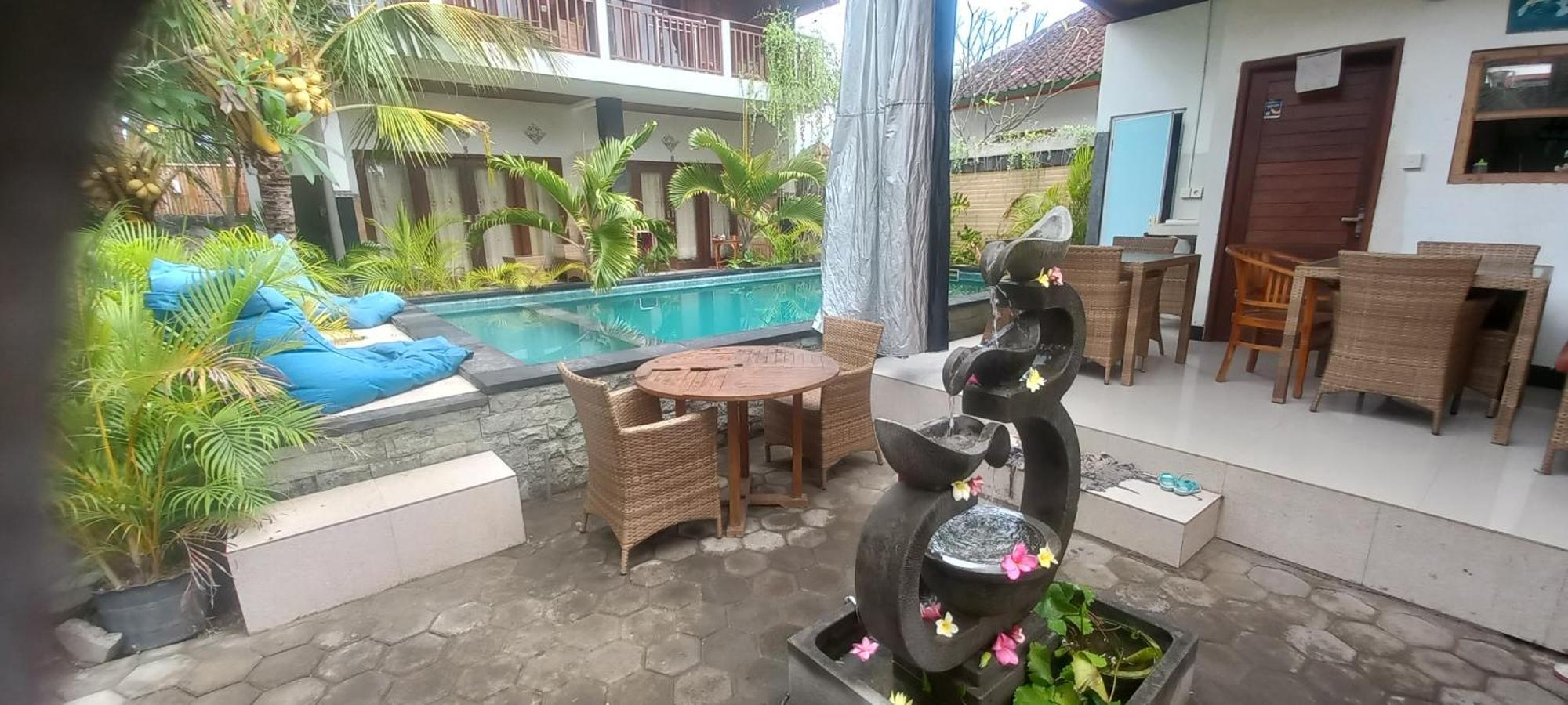 Swara Homestay 2 レンボンガン島 エクステリア 写真