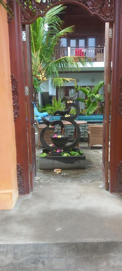 Swara Homestay 2 レンボンガン島 エクステリア 写真