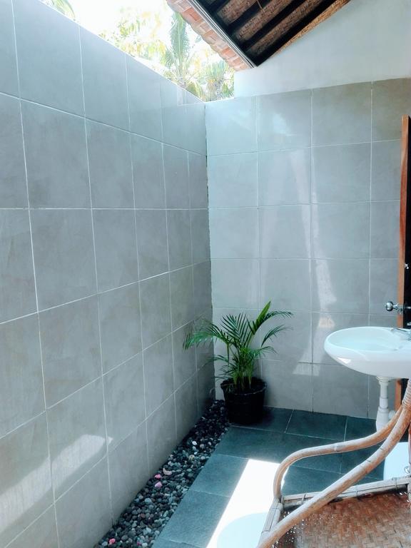 Swara Homestay 2 レンボンガン島 エクステリア 写真