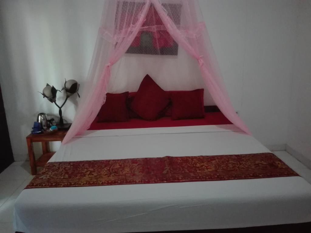Swara Homestay 2 レンボンガン島 エクステリア 写真