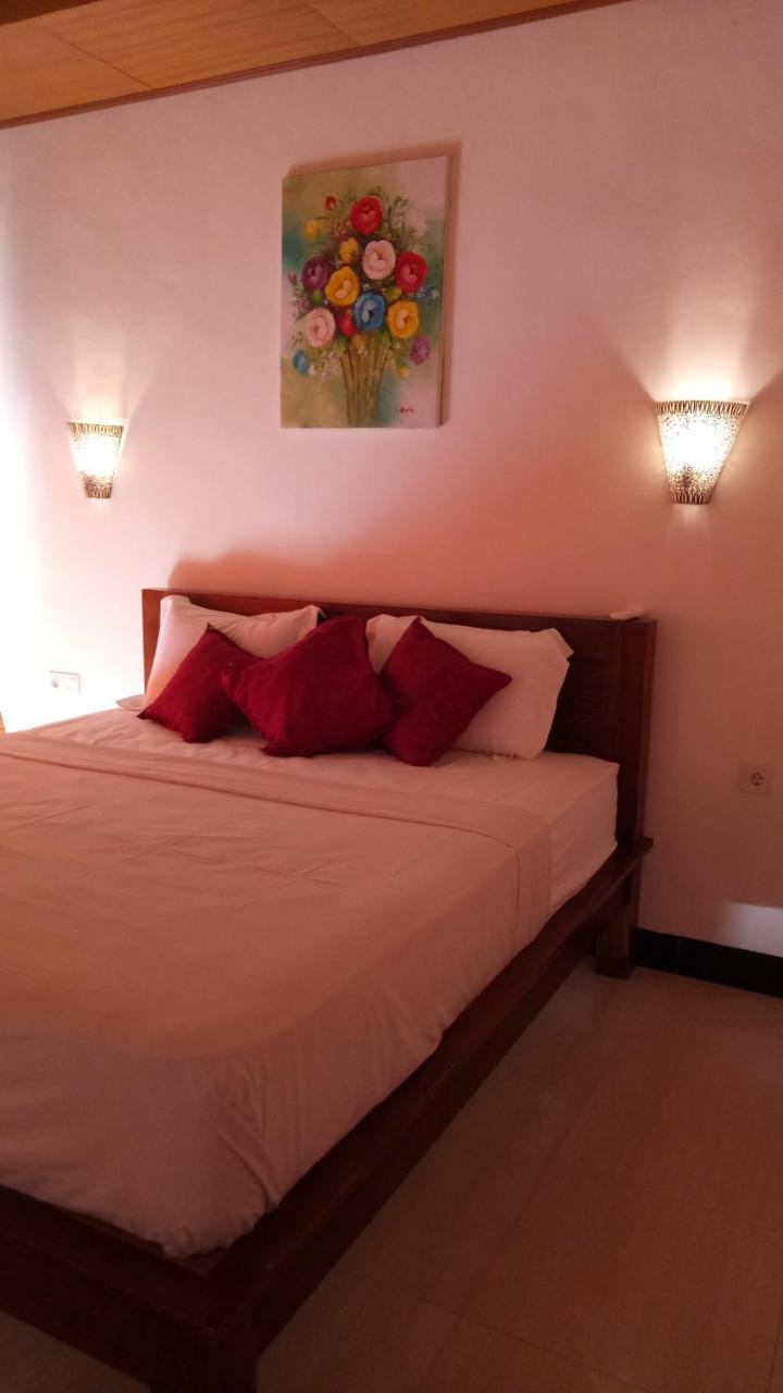 Swara Homestay 2 レンボンガン島 エクステリア 写真