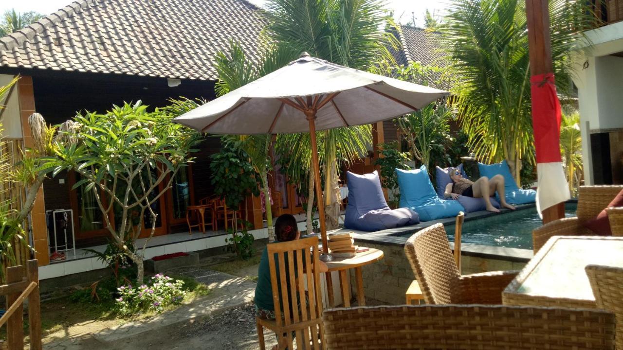 Swara Homestay 2 レンボンガン島 エクステリア 写真