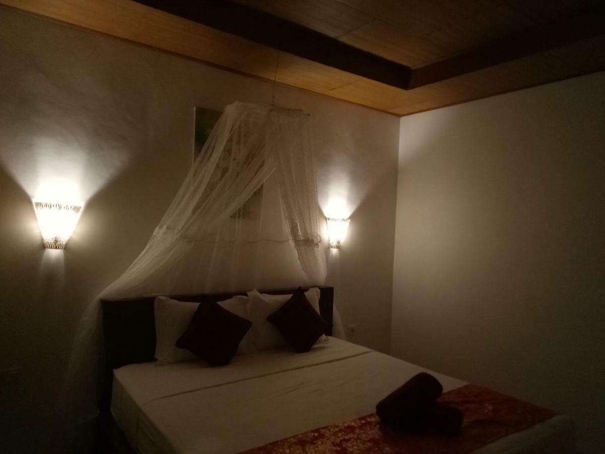 Swara Homestay 2 レンボンガン島 エクステリア 写真